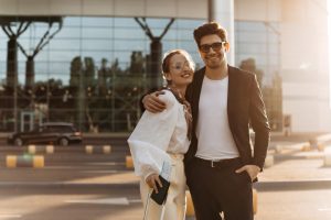 Learn How to Apply for an United Club Infinite Card